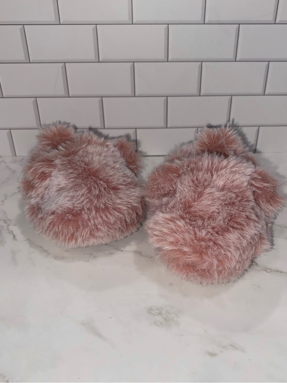 Carter’s Just One You Baby Girl Pink Fuzzy Faux Fur Slippers Size 0-3 Months